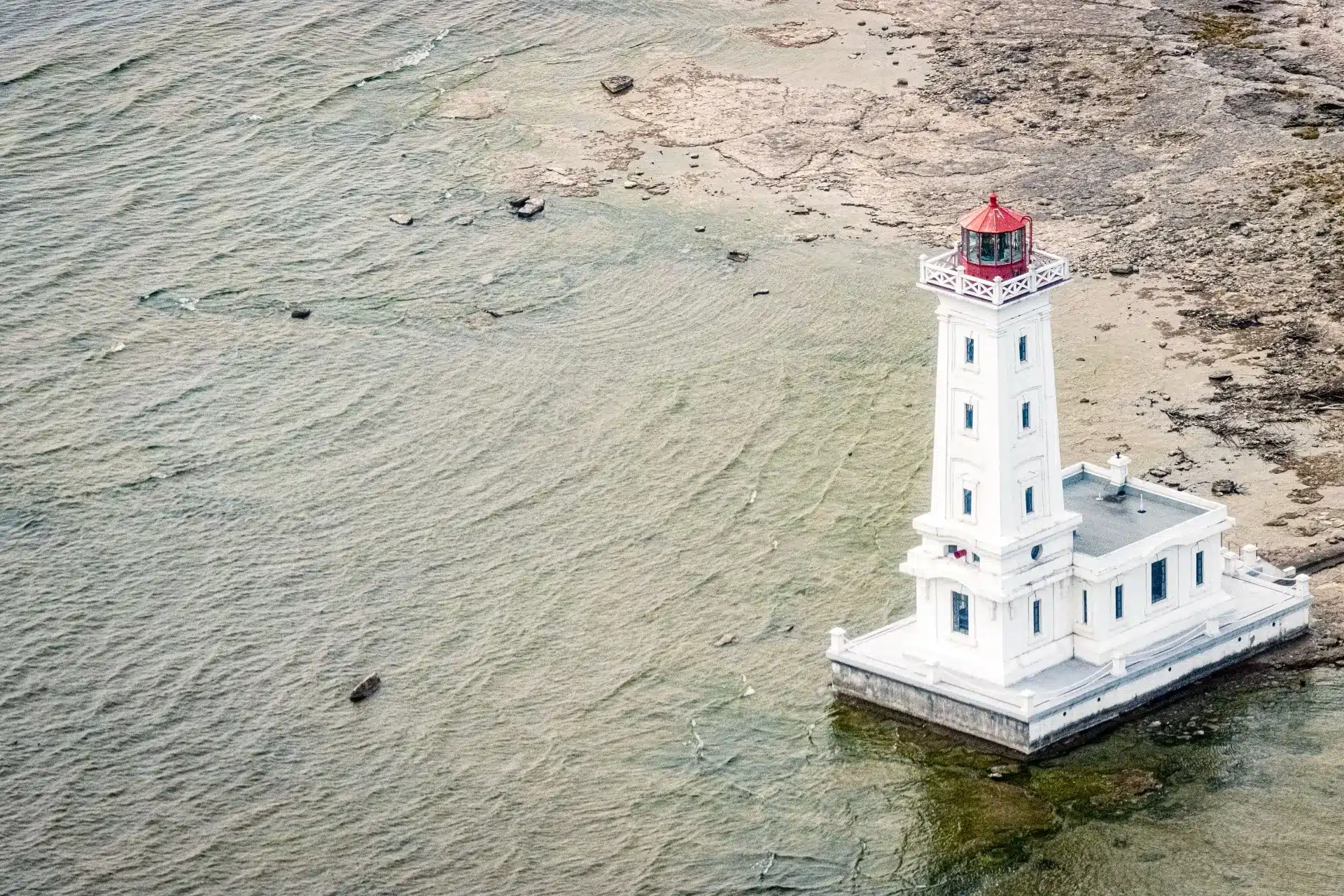 Aerial view of the Point Abino lighthouse on Lake Erie